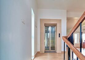 Priyas Villa Vagamon by VOYE HOMES