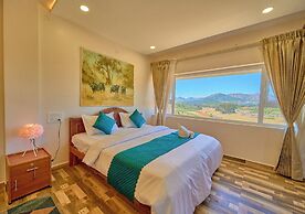 Vihani's Western Clouds by VOYE HOMES