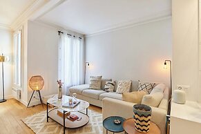 Superb Apartment Invalides Eiffel Tower