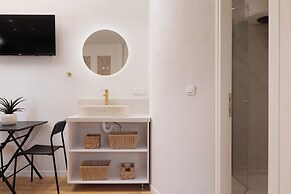 Dousmani Old Town Studio