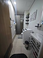 Luxurious and Cozy Condo in Quezon City With City View