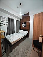 Luxurious and Cozy Condo in Quezon City With City View