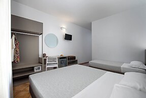 Sun Garden Hotel