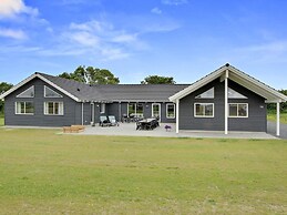 5 Star Holiday Home in Bogense
