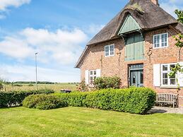 4 Person Holiday Home in Hojer