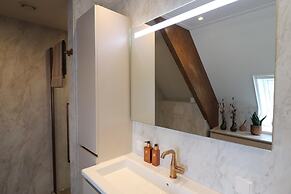 B&B Farm Grutsk in Suwald With its Harbor