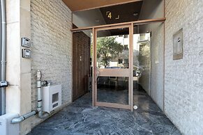 Zeus 2-Bedroom Apt with Acropolis View