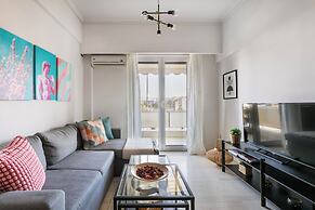Zeus 2-Bedroom Apt with Acropolis View