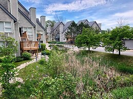 Mountainside Resort Condo at Blue