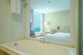 Glamour Hotel Nha Trang