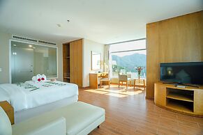 Glamour Hotel Nha Trang