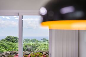 Gimnyeong stonewall Private Pool Villa
