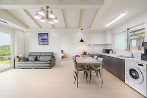 Gimnyeong stonewall Private Pool Villa