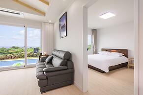 Gimnyeong stonewall Private Pool Villa