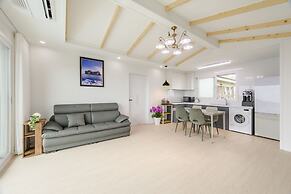 Gimnyeong stonewall Private Pool Villa