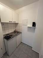 2-Rent Group Hostel Apartments SEN14