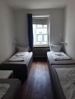 2-Rent Group Hostel Apartments SEN14