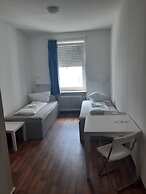 2-Rent Group Hostel Apartments SEN14