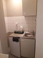 2-Rent Group Hostel Apartments SEN14