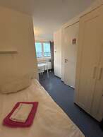 2-Rent Group Hostel Apartments SEN14