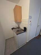 2-Rent Group Hostel Apartments SEN14