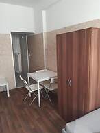 2-Rent Group Hostel Apartments SEN14