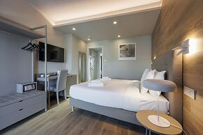 Lift Hotel