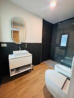 Lift Hotel