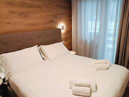 Lift Hotel