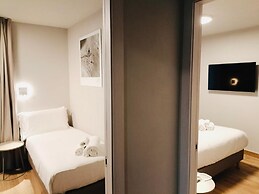 Lift Hotel