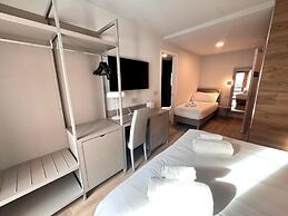 Lift Hotel