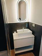 Lift Hotel