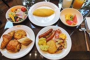 Aviary Hanoi Hotel & Travel