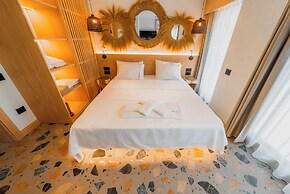 Casa Colore Boutique House