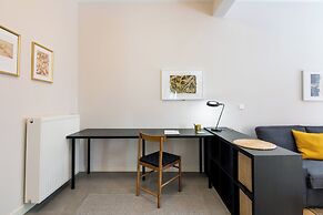 Spark 2-Bedroom Apartment in Athens