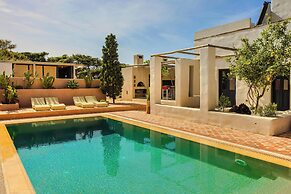 Casa Miel