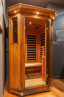 The Break Pool Spa Sauna Beach