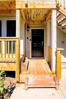 Updated Blue Mountain studio North Creek