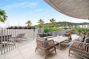 La Perla Marina Penthouse With Private Pool