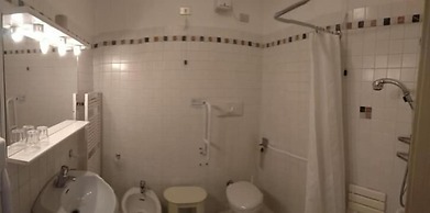 HOTEL VILLA ROSA