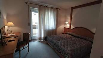 HOTEL VILLA ROSA