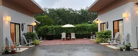 Pakrongcheeb Resort