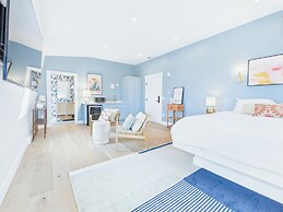 Eureka Hotel