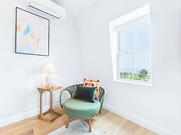 Eureka Hotel