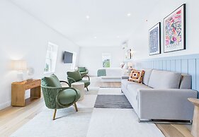 Eureka Hotel