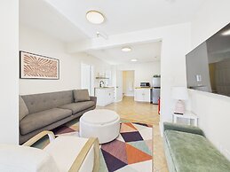 Eureka Hotel