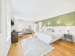 Eureka Hotel