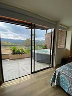 San Telmo - Guatape With Hot Tube