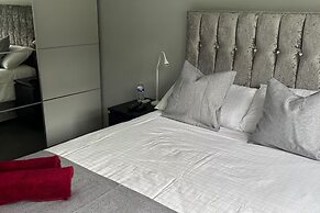 3 Bed-sleeps 6-hot Tub-pet Friendly-parking