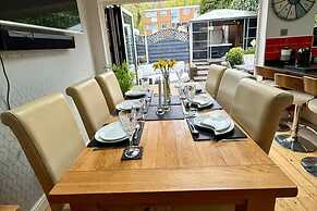 3 Bed-sleeps 6-hot Tub-pet Friendly-parking